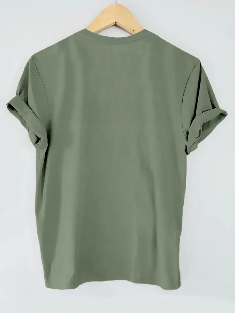 WildHue Giraffe Print Short Sleeve Casual Tee