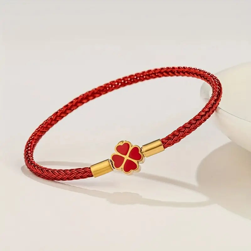 Lucky Red String Bracelet – Four-Leaf Clover